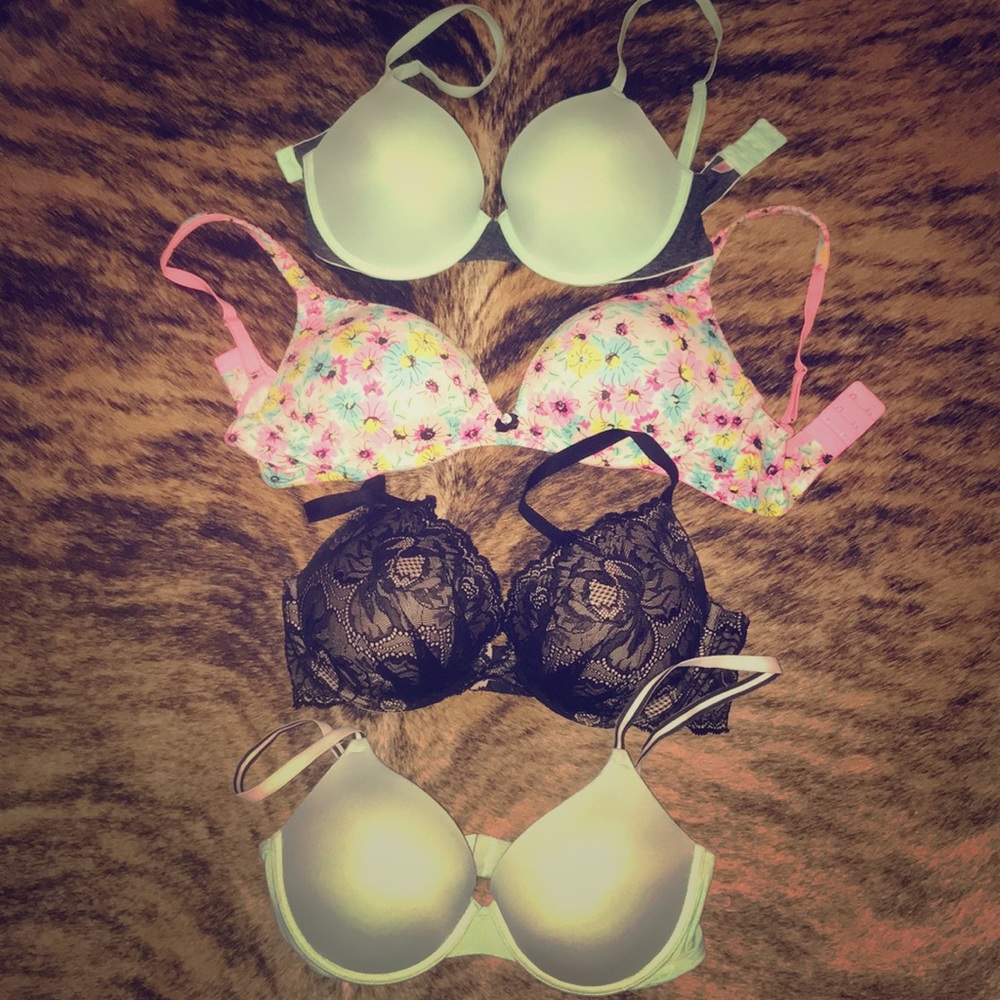 Victoria’s Secret Bra Bundle